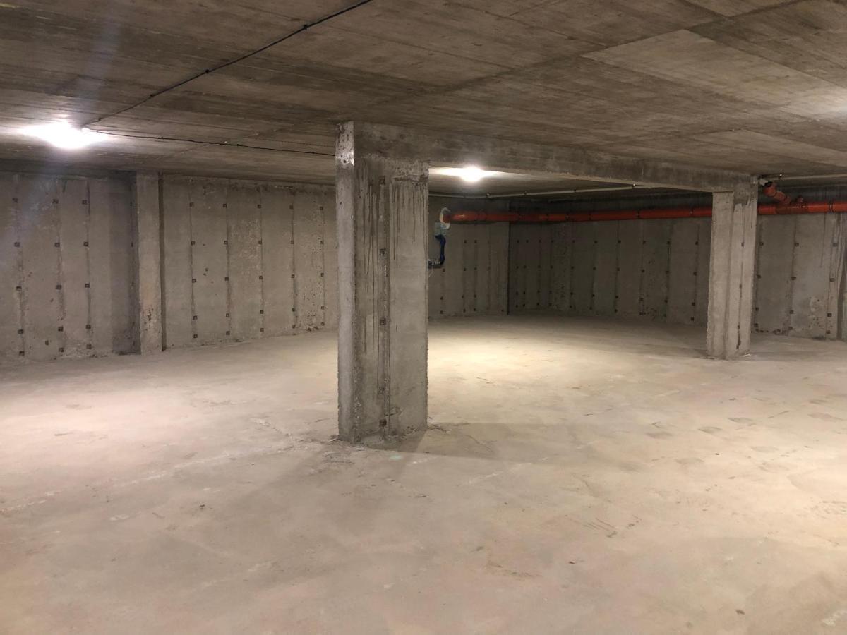 Luxury Apartment 1 Free Underground Parking パザルジク エクステリア 写真